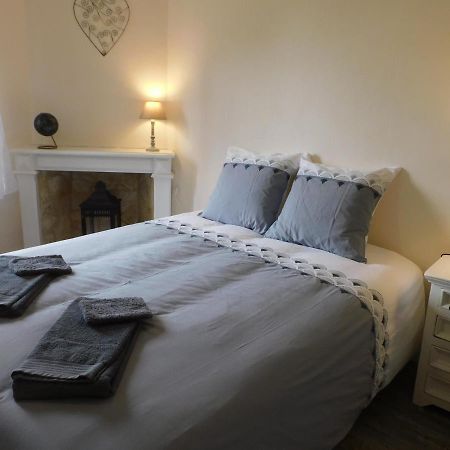 La Gabiniere Bed & Breakfast Сарла-ла-Канеда Екстериор снимка