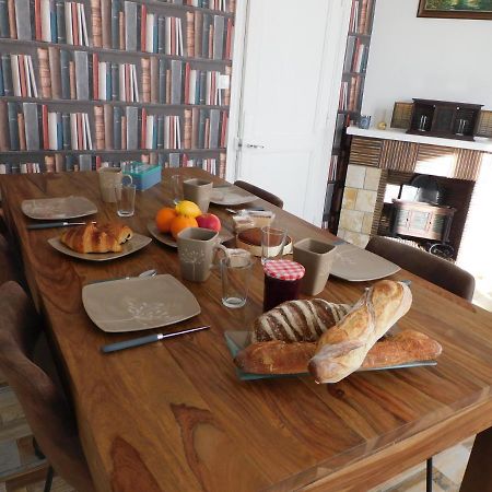 La Gabiniere Bed & Breakfast Сарла-ла-Канеда Екстериор снимка