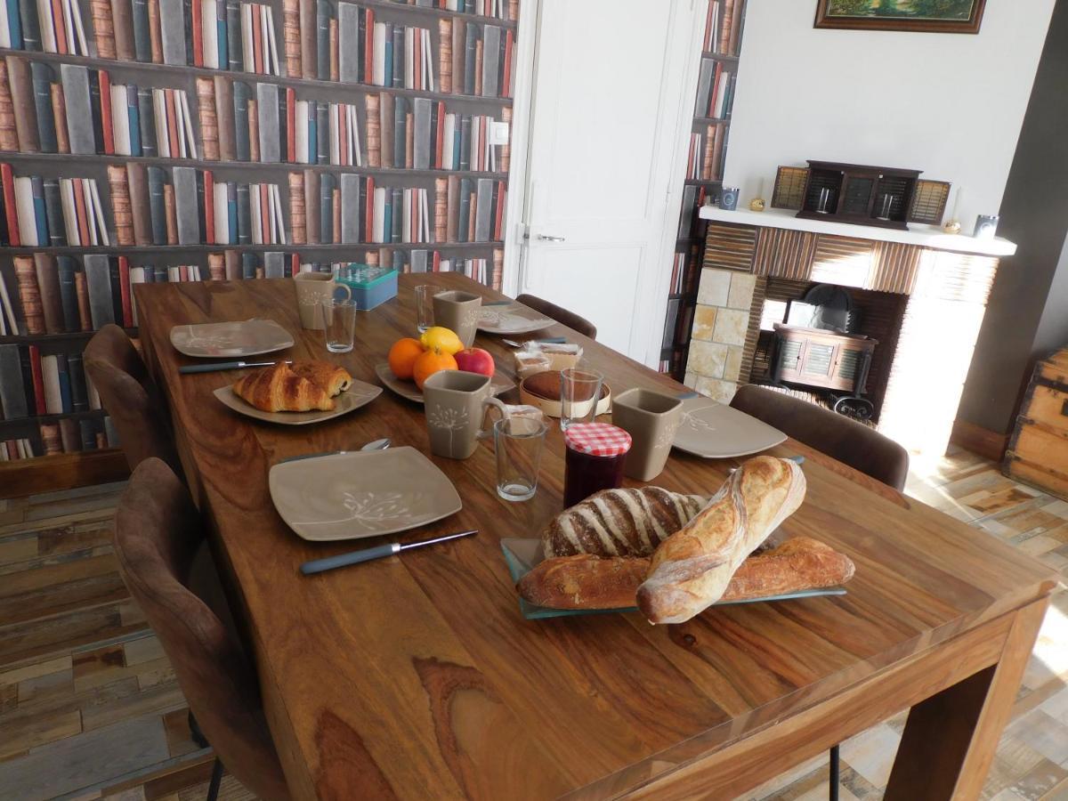 La Gabiniere Bed & Breakfast Сарла-ла-Канеда Екстериор снимка